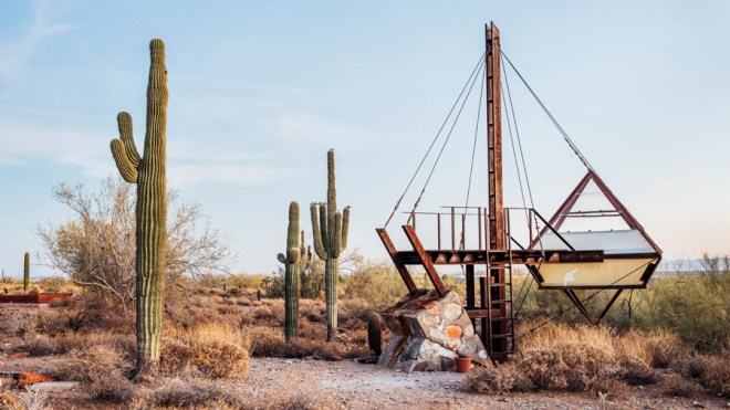 taliesin-west-hanging-perch